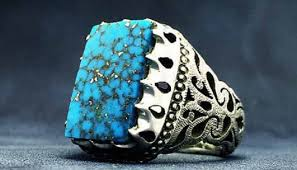 سنگ فیروزه نیشابور رگه طلایی انتخابی خاص برای ساخت انگشتر